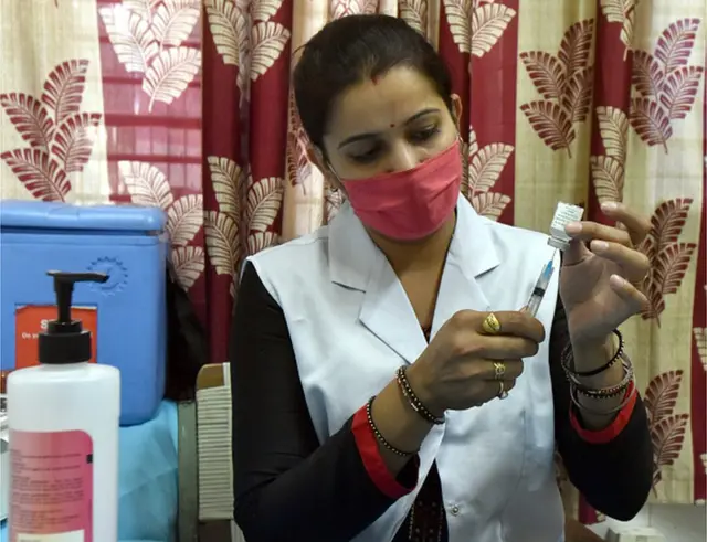 వ్యాక్సినేషన్