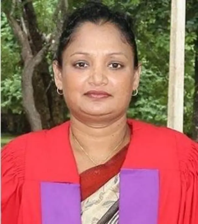 මහාචාර්ය ගීතානි කුමාරි බුලංකුලම