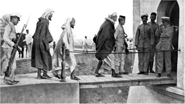 ১৯০৯ সালে মেলিল্লার কাছে স্পেনের বিরুদ্ধে লড়াই করেছিল মরক্কোর যোদ্ধারা