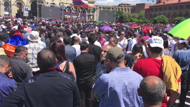 Ermənistanda etirazlar