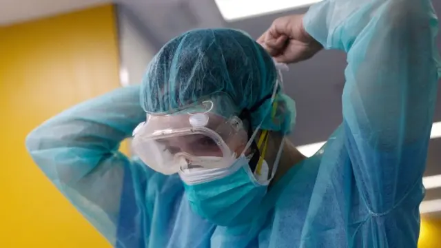 மருத்துவர்களின் துயர்மிக்க அனுபவம்