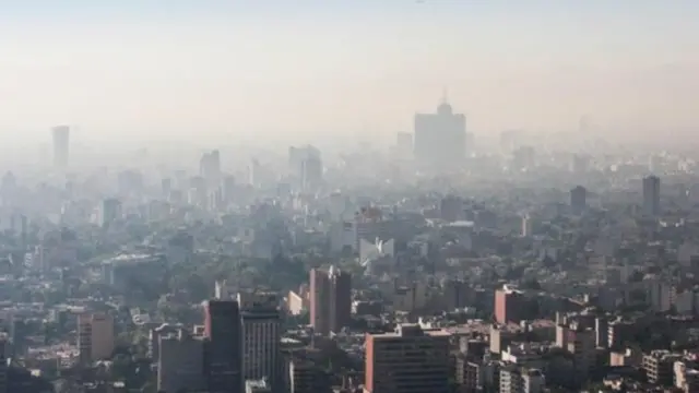 Mexico City áp lệnh tạm cấm chạy xe trong thành phố mỗi tuân một ngày và mỗi tháng một thứ Bảy, trong thời gian từ tháng Tư đến hết tháng Sáu 2016