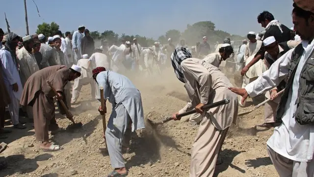 د وژل شويو ولسي وګړو خښول