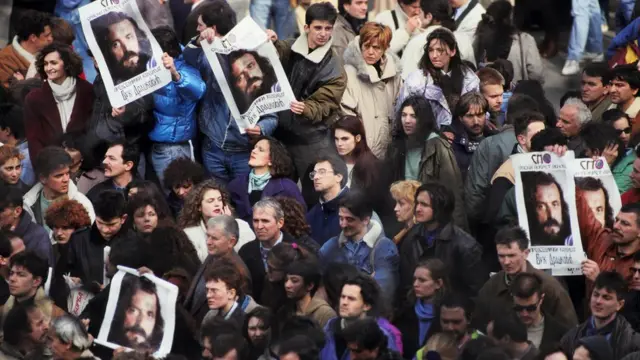 Proteste opozicije predvodio je devedesetih Vuk Drašković