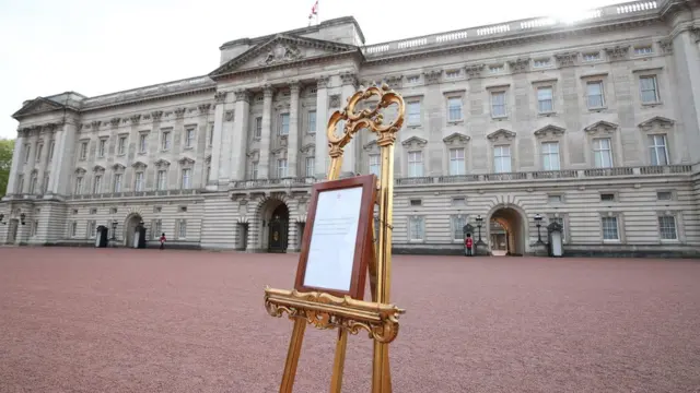 Букингемский дворец