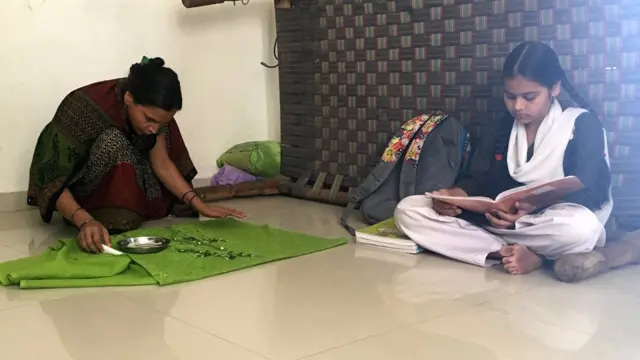 కూతురితో పుష్ప