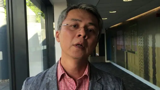 thái