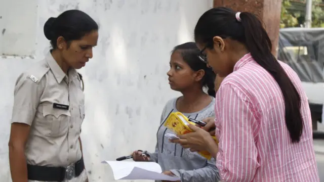 સરકારી નોકરી માટે 37 લાખથી વધુ આવેદન