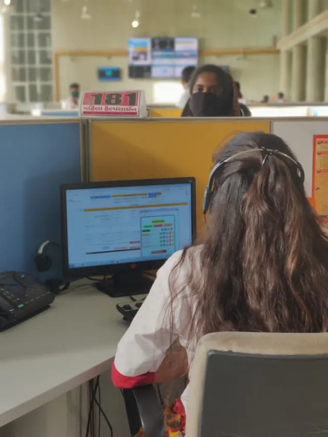 અભ્યમ્ કાઉન્સેલરની તસવીર