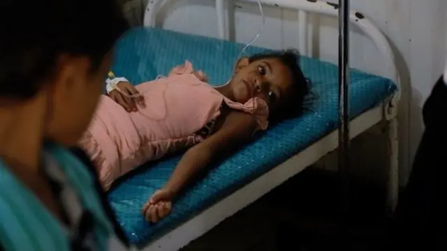 Cunno yarida ayaa carruurta ka dhigtay kuwo u nugul daacuunka