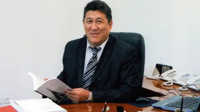 Улуттук жазуучулар союзунун мурдагы жетекчиси Чолпонбек Абыкеев