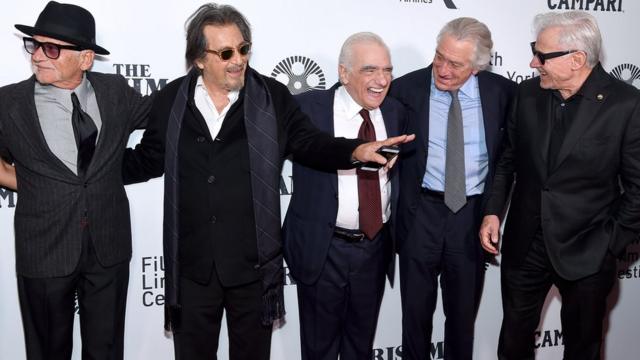 Слева направо: Пеши, Пачино, Скорсезе, Де Ниро и Харви Кейтель на премьере фильма в Нью-Йорке