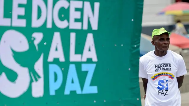 Pancarta a favor del sí a los acuerdos de paz