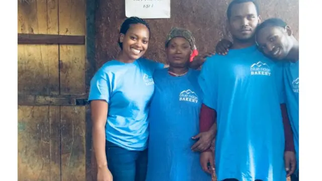 አማረች ከወንድሞቿ እና ከእናቷ ጋር ስትገናኝ