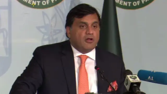 మసూద్ అజర్‌పై యూఎన్ఓ నిషేధంపై ప్రకటన చేస్తున్న పాకిస్తాన్ విదేశాంగ ప్రతినిధి