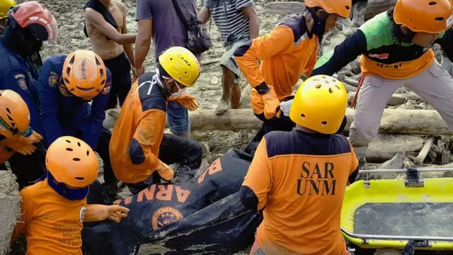 Banjir bandang di Masamba