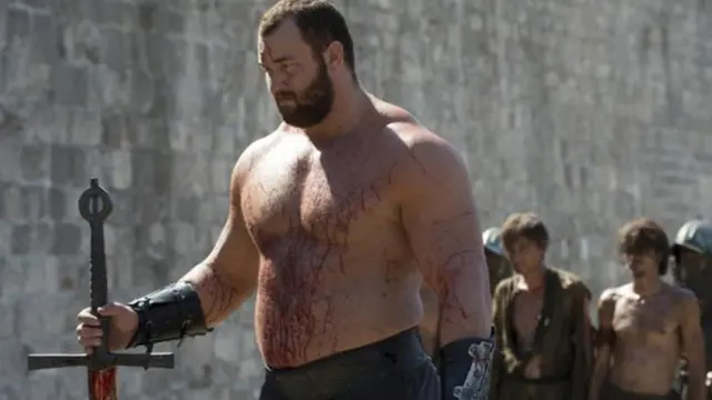 Islandês Hafbor Júlíus Björnsson dá vida ao personagem Gregor Clegane na famosa sériechat f12betTV Games of Thrones.