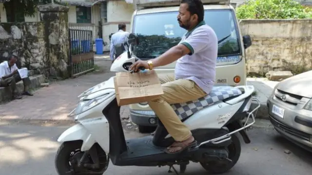 టేక్ అవే, పార్శిల్, కిచెన్, బోహ్రీ