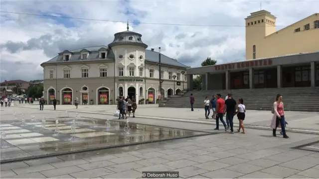 。