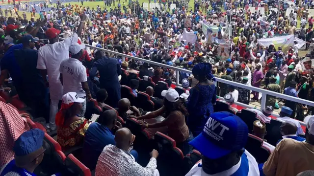 Voting end by 6:16am on Sunday Adokiye Amiesimaka Stadium, Port Harcourt wia Nigeria main opposition party Peoples Democratic Party - PDP Presidential Primaries hold.