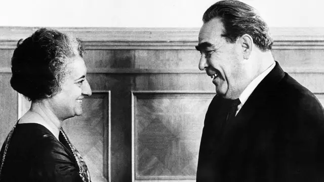 इंदिरा गांधी