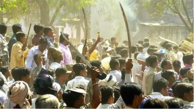 लोगों की भीड़