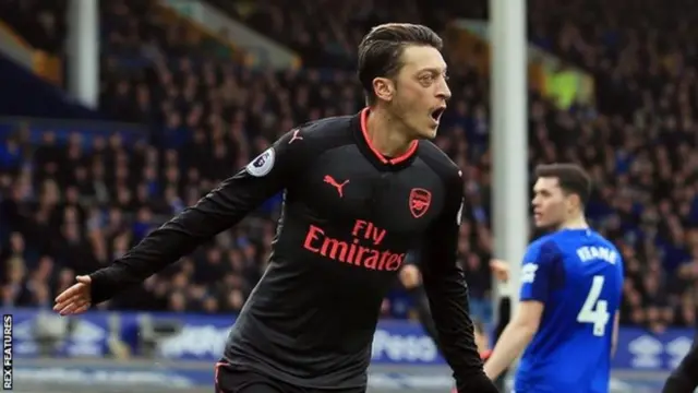 ሜሲት ኦዚል (አርሴናል)