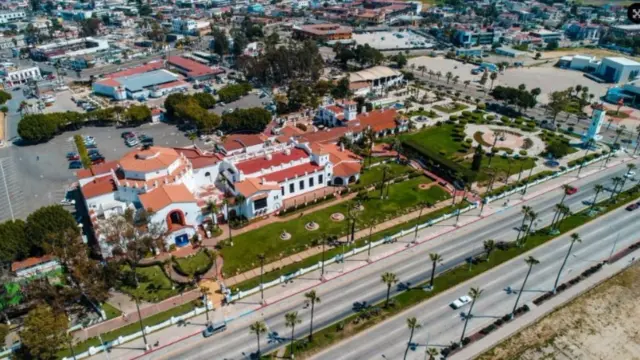 El Centro Cultural Riviera de Ensenada es el centro de la polémica con la serie "El Chapo".