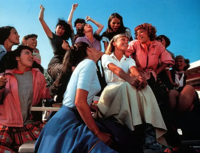 Olivia Newton-John como Sally Olsson en una escena de "Grease", en 1978.