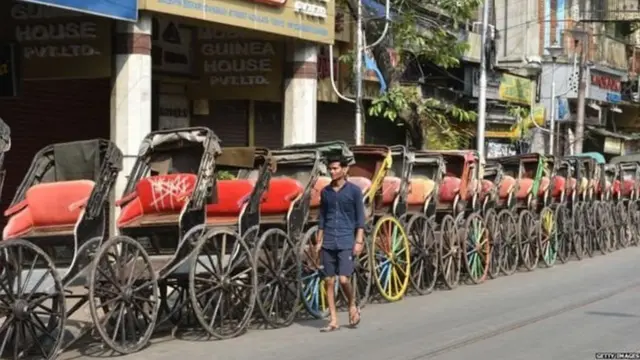 लॉकडाऊन, कोरोना
