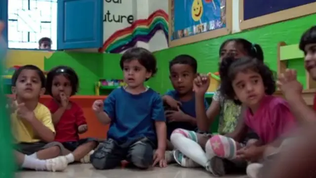 किरन स्कूल के बच्चे