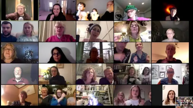 خوانندگان کاناپه