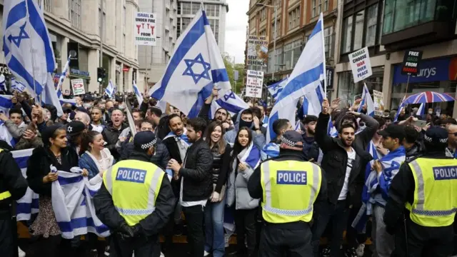 учасники проізраїльського маршу в Лондоні