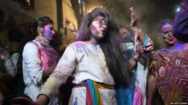 Pakistani Hindu celebrate the holi festival in Karachi on March 1, 2018.