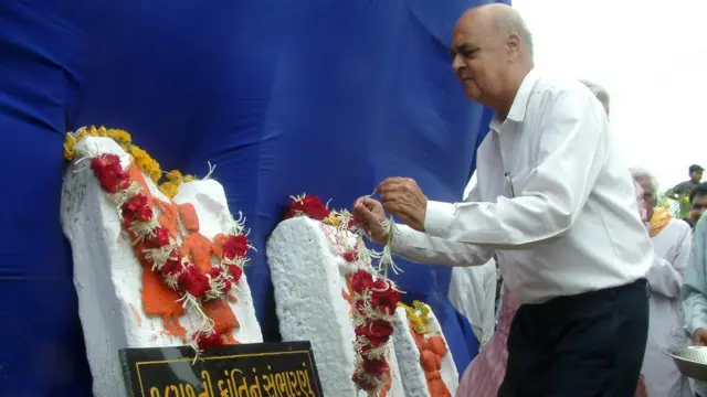 આશુતોષ ભટ્ટની તસવીર