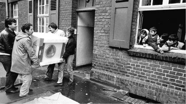 德國二戰後從土耳其引進許多外籍工人（Credit: DIASPORATURK）