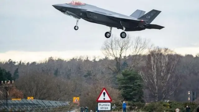 அமெரிக்கா vs ரஷ்யா