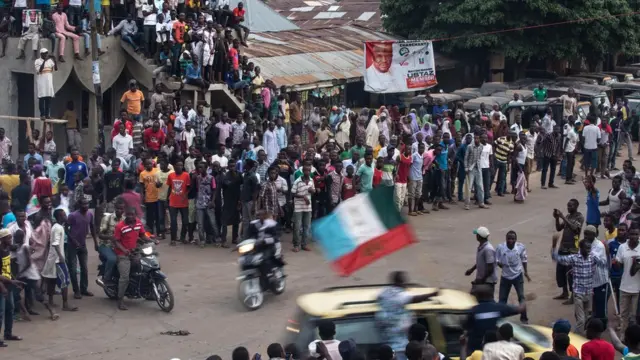 Awọn ololufẹ Ẹgbẹ oselu kan