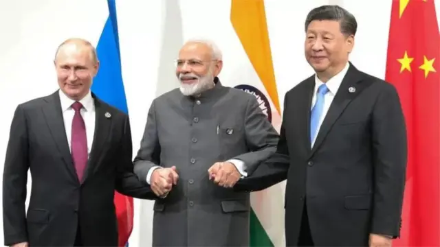 નરેન્દ્ર મોદી, વ્લાદિમીર પુતિન અને શી જિનપિંગ
