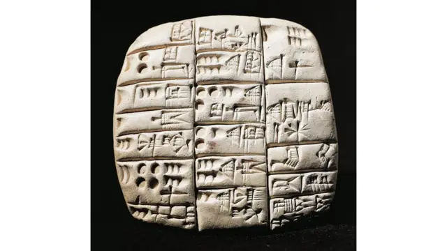 ancient-mesopotamian-tablet