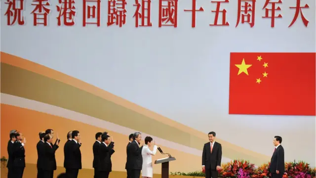 2012年胡锦涛第三次访港，出席香港特别行政区成立十五周年纪念活动及新政府就职仪式。