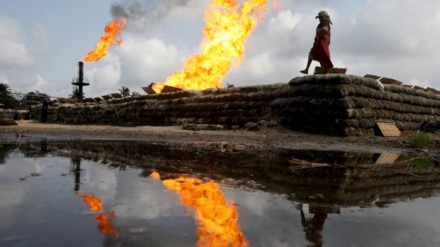 Shell to pay $16m to Nigerian farmers over oil damage