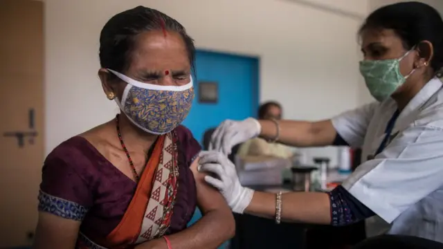 कोरोना वैक्सीन