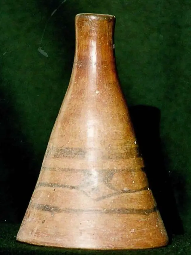 Pieza arqueológica devuelta