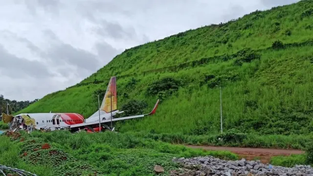 कोझिकोड विमान हादसा