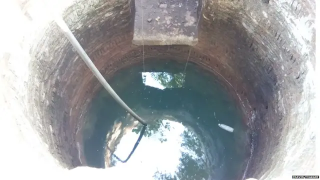 इंदोरे गावातील विहीर