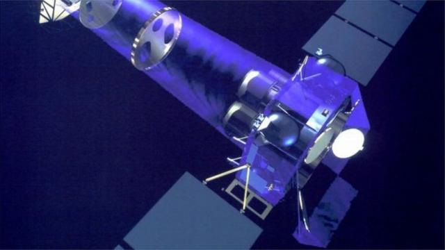 用于观测黑洞心跳的欧洲空间局XMM-牛顿卫星示意图