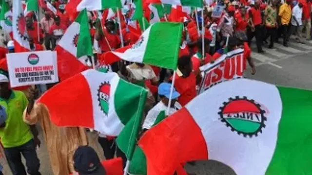 Asia ẹgbẹ osisẹ nibi iwọde