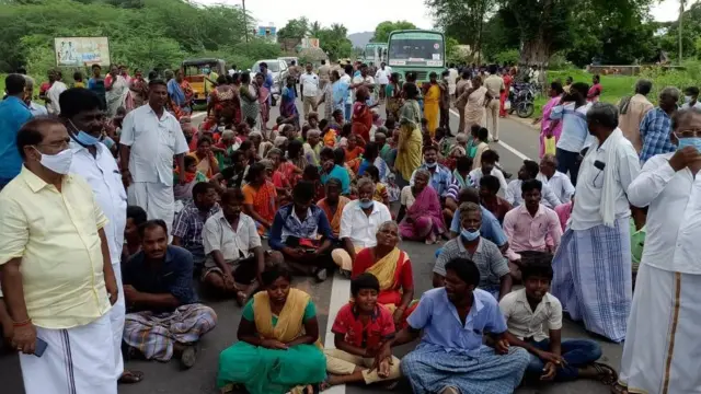 போராட்டம்