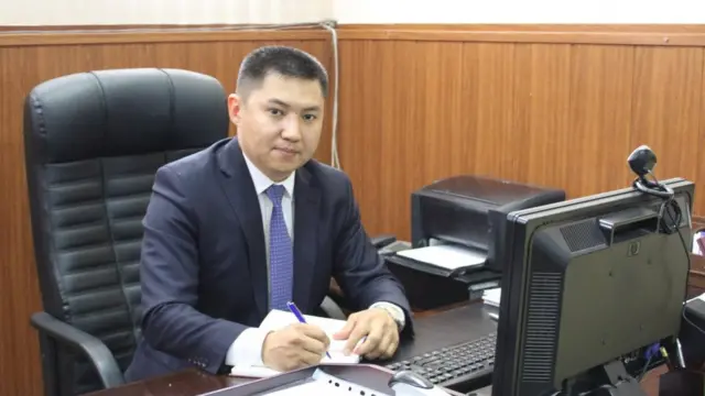 Мамлекеттик дин комиссиясынын жаңы жетекчиси Медер Карабаев
